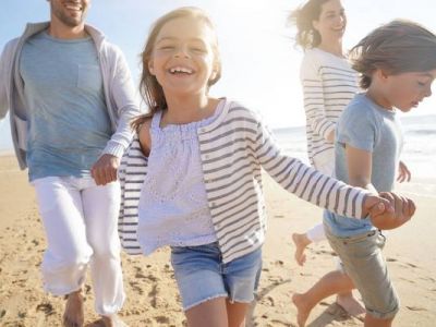 famille-mer-adobestock-210808367-600