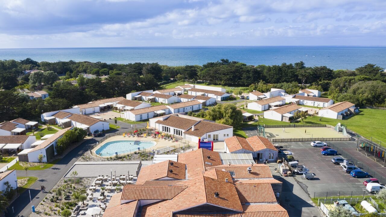 Village vacances bord de mer sur l'île de Ré