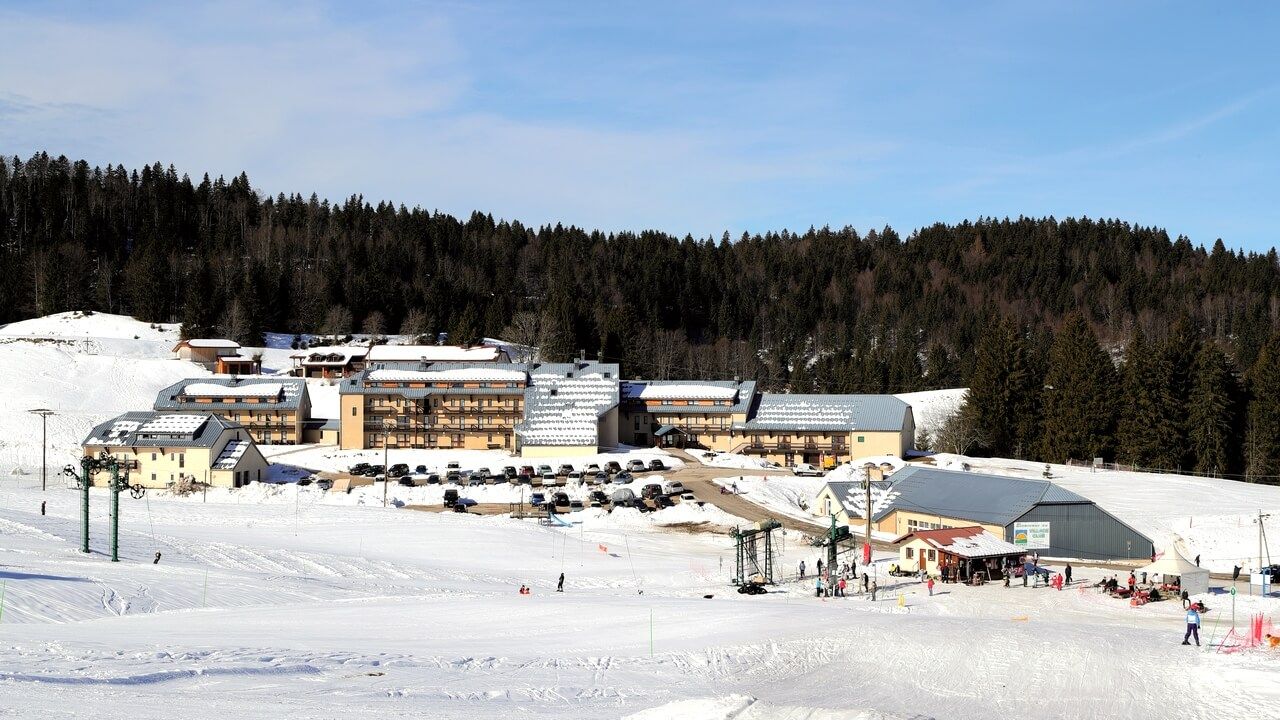 residence-hiver-moussieres-lde