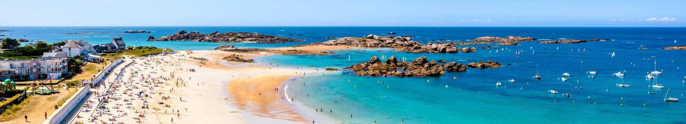 tregastel-adobestock-320899258-2240