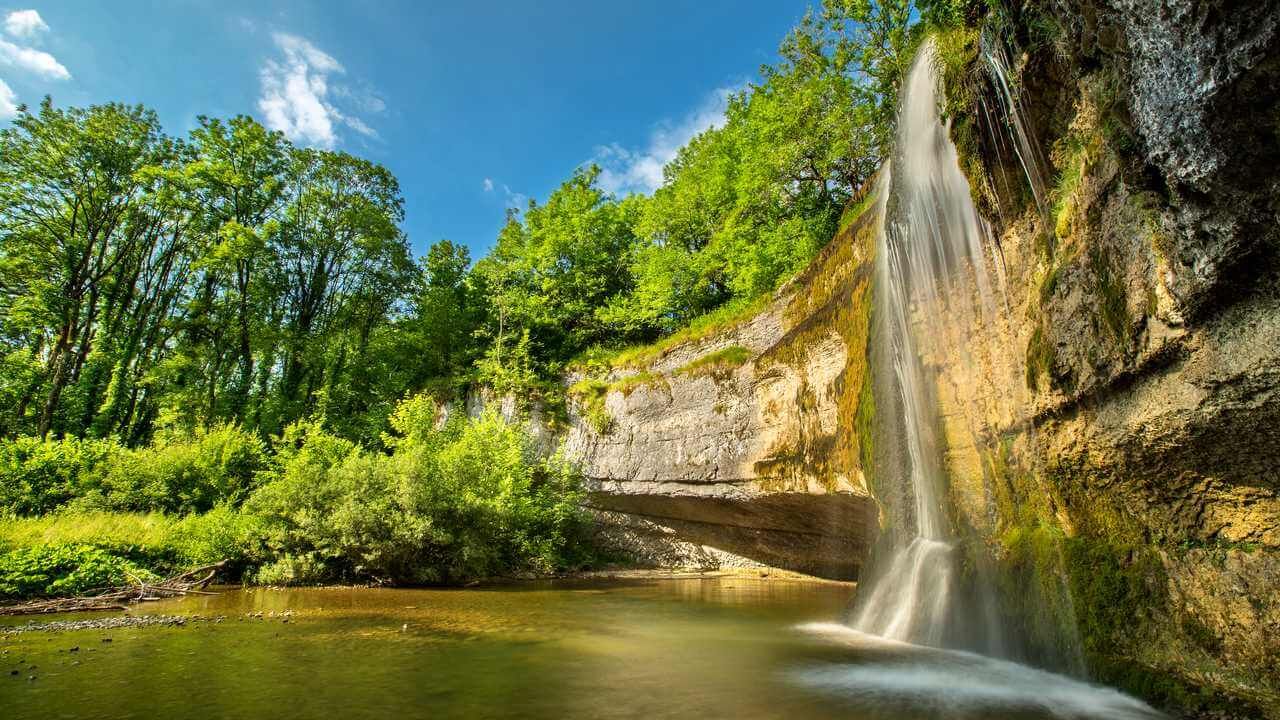 Vacances dans le Jura Vacances dans le Jura
